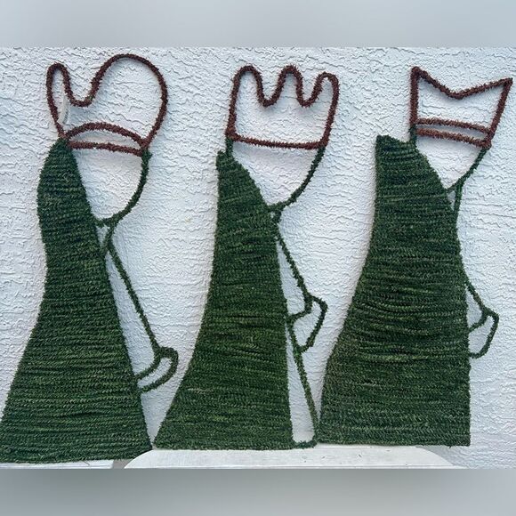 VINTAGE K-MART “TRIM A TREE” COLLECTION “THREE KINGS” MEDAL/TURF 36”~NOS~RARE - Picture 7 of 16